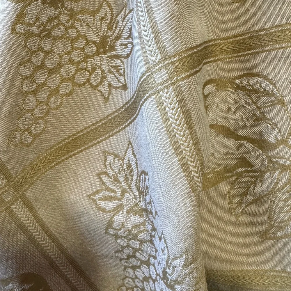 Vintage Ivory Damask Jacquard Tablecloth Fruit Harvest Cotton Blend 59 X 100